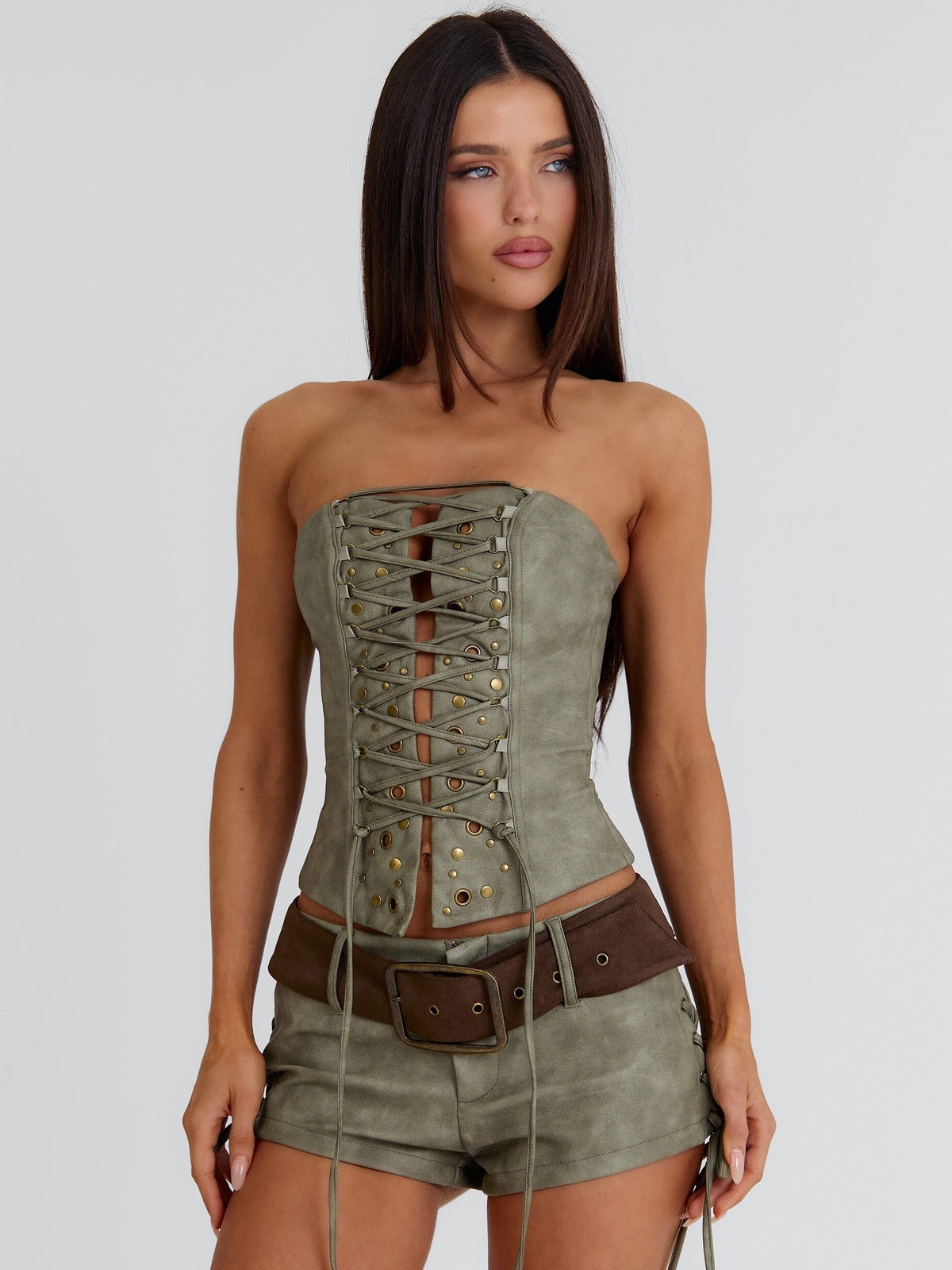 Lunexa Short Khaki