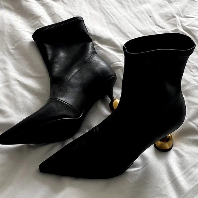 High Fashion Pointed Heeled Booties