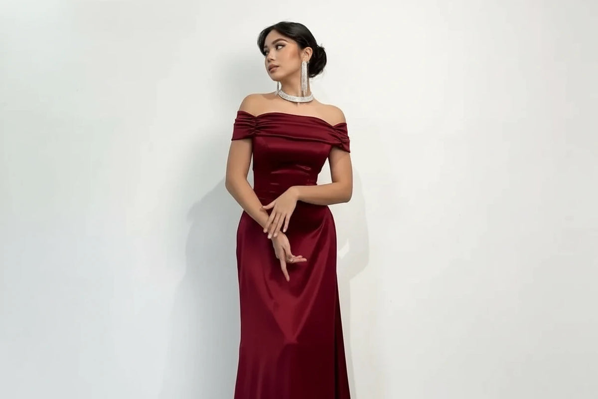 Rouge Élan Dress
